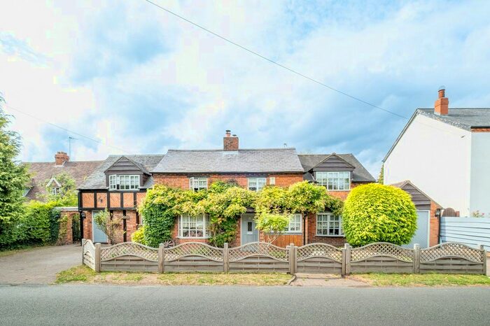 5 Bedroom Cottage For Sale In Oldwich Lane East, Warwickshire, CV8