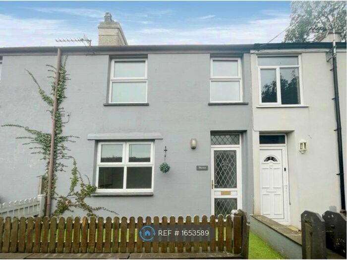 4 Bedroom Terraced House To Rent In Rhosbodrual Terrace, Rhosbodrual, Caernarfon, LL55