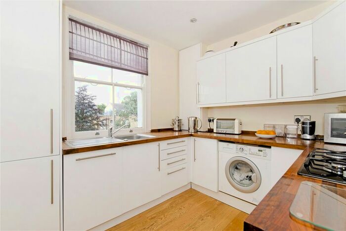 2 Bedroom Flat To Rent In Liverpool Road, Angel, N1