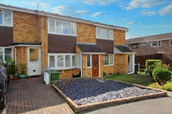 2 Bedroom Terraced House To Rent In Wren Close, Alton, Hampshire, GU34