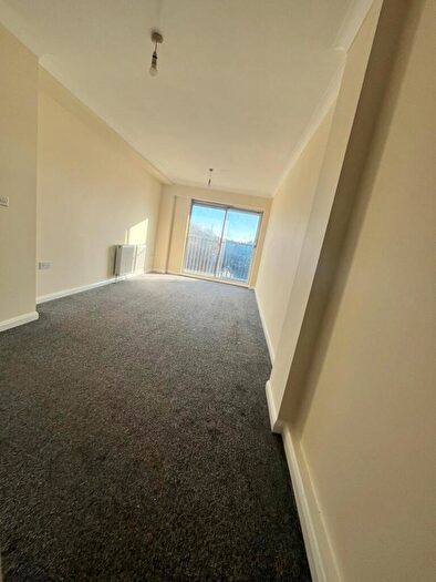 1 Bedroom Flat To Rent In Westcliff On Sea, Essex, SS0