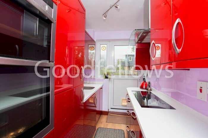 2 Bedroom Terraced House To Rent In Garendon Road, Morden, Surrey, SM4