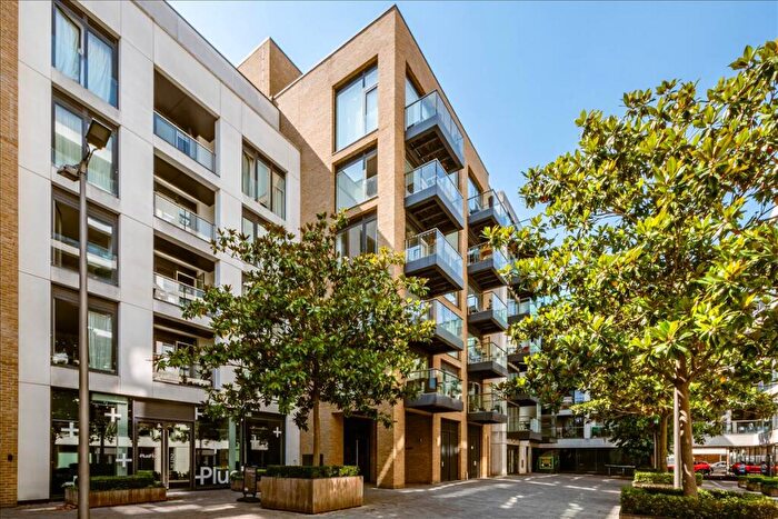1 Bedroom Apartment For Sale In Pear Tree Street, Clerkenwell, EC1V