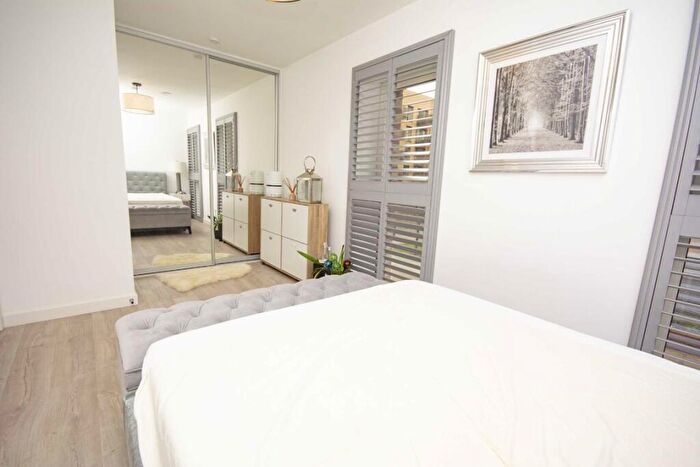 1 Bedroom Flat To Rent In Damsel Walk, London, NW9