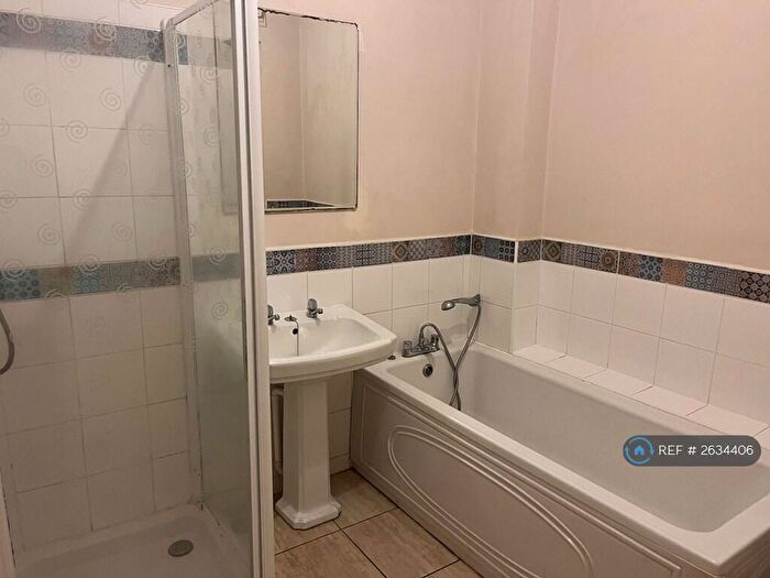 2 Bedroom Flat To Rent In All Saints Road, Bristol, BS8