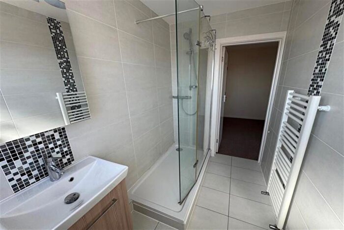 1 Bedroom Maisonette To Rent In Bedroom First Floor Maisonette In Winton, BH9