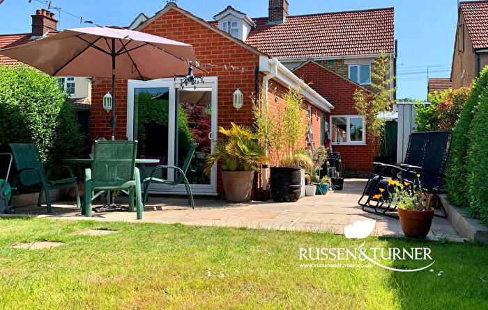 4 Bedroom Semi-Detached House For Sale In Extended, Family Home - Kings Avenue, King's Lynn, PE30