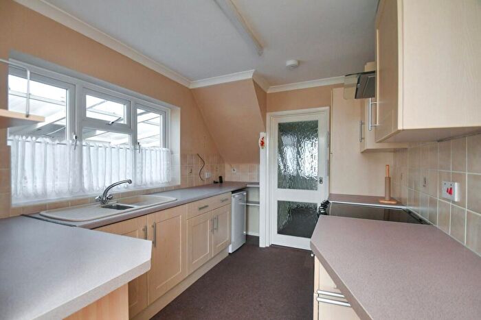 2 Bedroom Semi-Detached House For Sale In Oak Lane, Upchurch, Sittingbourne, ME9