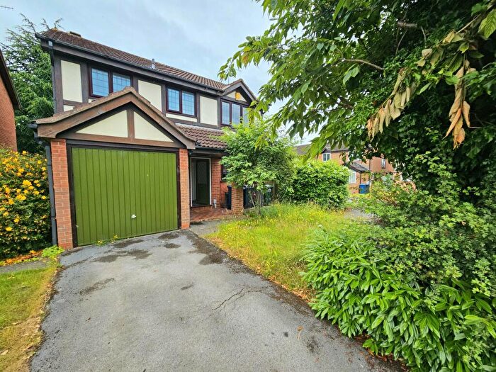 3 Bedroom Detached House To Rent In Court Gardens, West Bridgford, Nottingham, Nottinghamshire, NG2