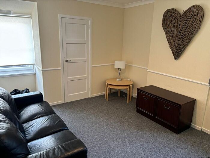 1 Bedroom Flat To Rent In Abbotswell Crescent, Aberdeen, AB12