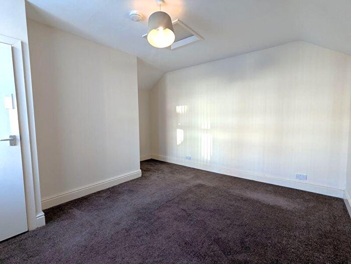1 Bedroom Flat To Rent In King Street, Southport Centre, Merseyside, PR8