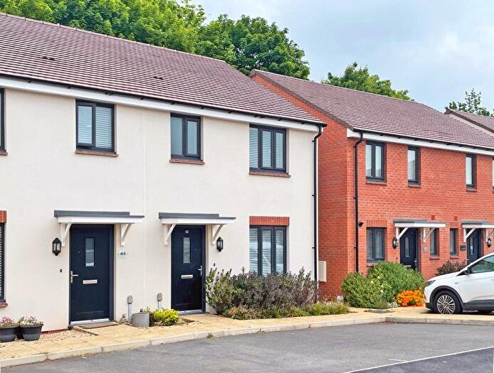 3 Bedroom House For Sale In Old Show Field Way, Honiton, EX14