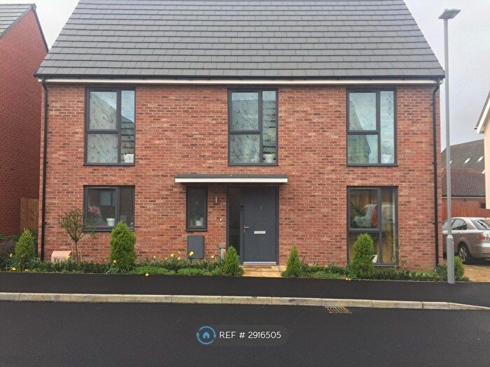4 Bedroom Detached House To Rent In Shepton Road, Milton Keynes, MK10