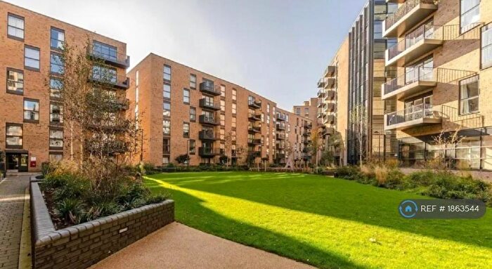 2 Bedroom Flat To Rent In Lyon Road, Harrow, HA1