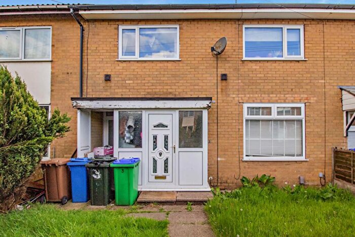 3 Bedroom Terraced House For Sale In Stirling Place, Heywood, OL10