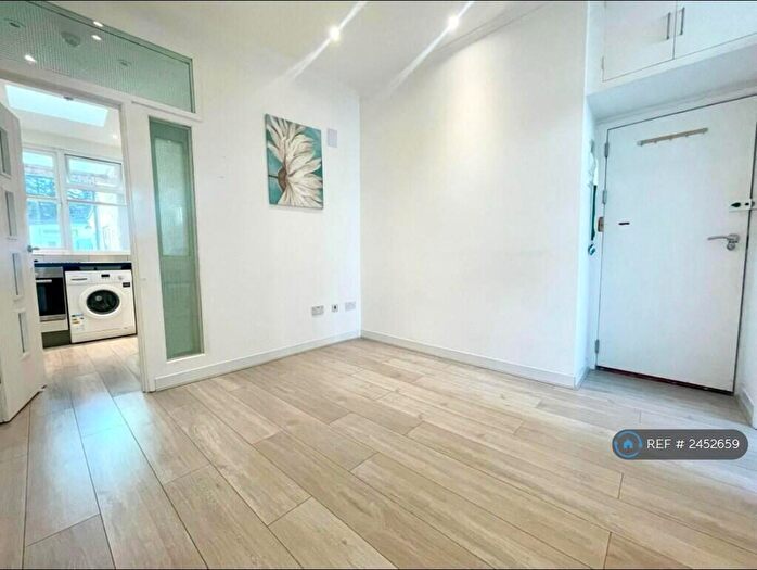 1 Bedroom Flat To Rent In Arnold Road, London, N15
