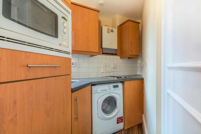 1 Bedroom Flat To Rent In Harrowby Street, Marylebone, London, W1H