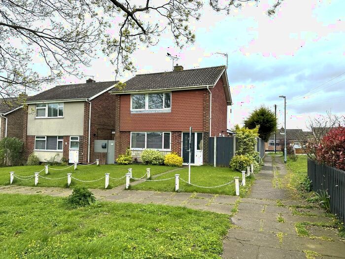 3 Bedroom Detached House To Rent In Bittern Green, Carlton Colville, Lowestoft, NR33