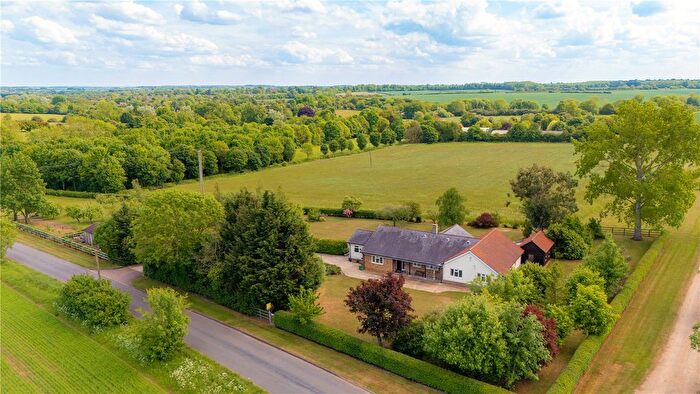 4 Bedroom Bungalow For Sale In Caxton Road, Bourn, Cambridge, CB23