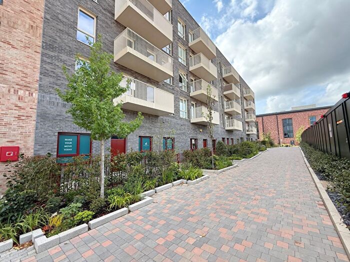 2 Bedroom Flat To Rent In Calotype Lane, Harrow, HA1