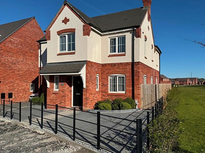 4 Bedroom Detached House For Sale In Stirling Road, Swadlincote, DE11