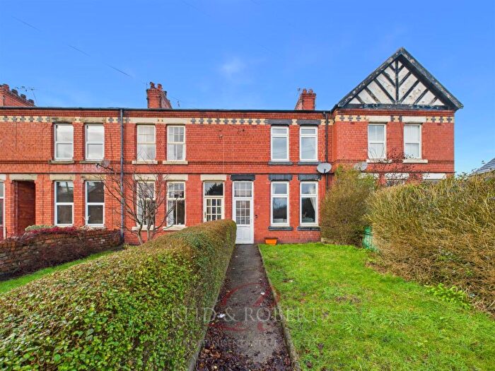 2 Bedroom Terraced House For Sale In King Street, Mold, CH7