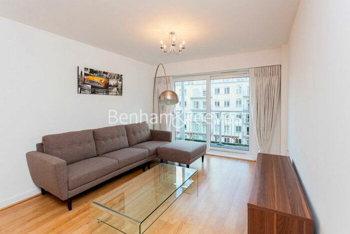 2 Bedroom Flat To Rent In Heritage Avenue, Colindale, NW9