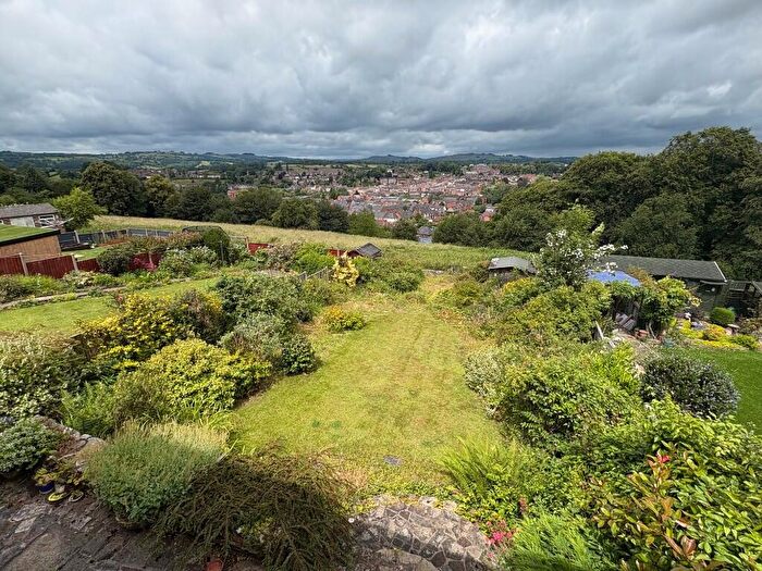 3 Bedroom Detached House For Sale In Peak View Drive, Ashbourne, Derbyshire, DE6