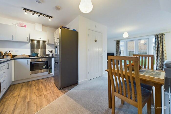 2 Bedroom Semi-Detached House For Sale In Ainger Drive, Alrewas, DE13