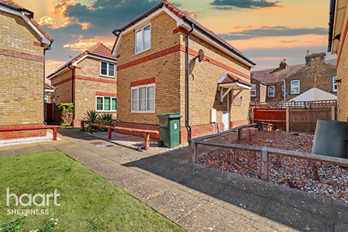 1 Bedroom Detached House For Sale In Unity Street, Sheerness, ME12