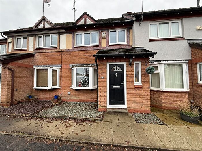 3 Bedroom Terraced House For Sale In Southfield Close, Dukinfield, SK16