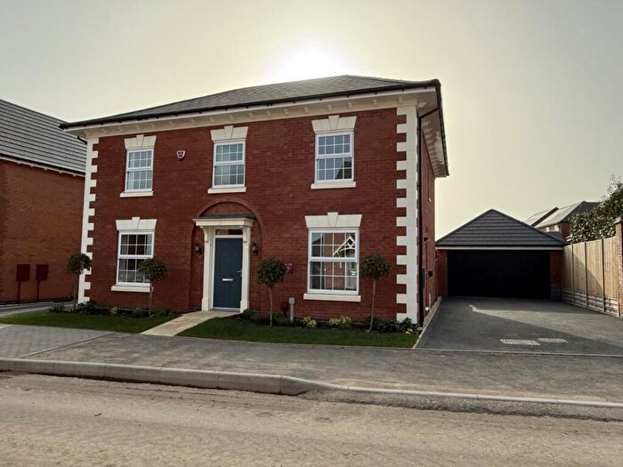 4 Bedroom Detached House For Sale In Lutterworth Road, Burbage, Hinckley, LE10