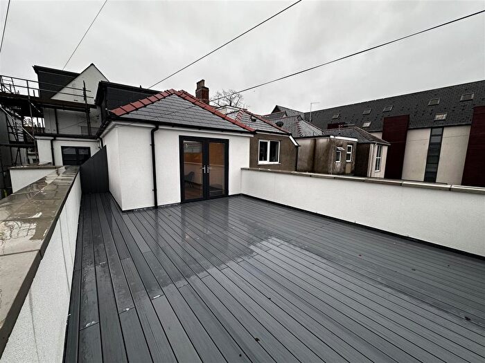 1 Bedroom Flat To Rent In Richmond Road, Cardiff, CF24