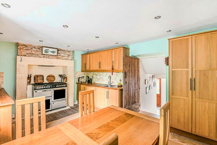 6 Bedroom Farm House For Sale In Clapton, Midsomer Norton, Radstock, BA3