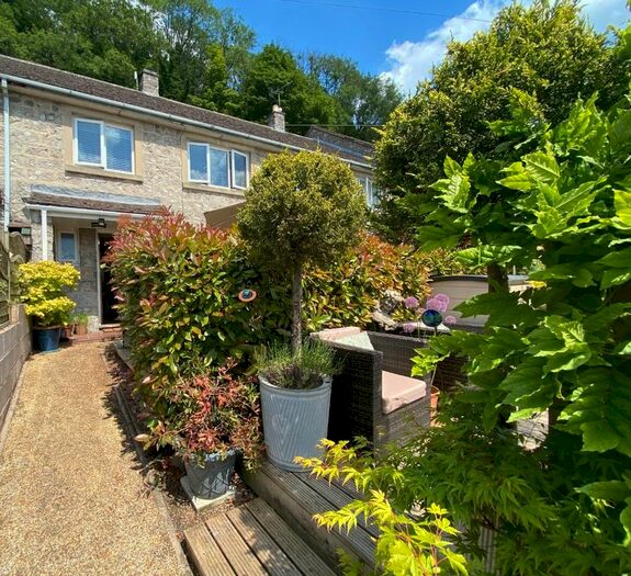 3 Bedroom Cottage For Sale In Main Street, Carsington, Matlock, DE4