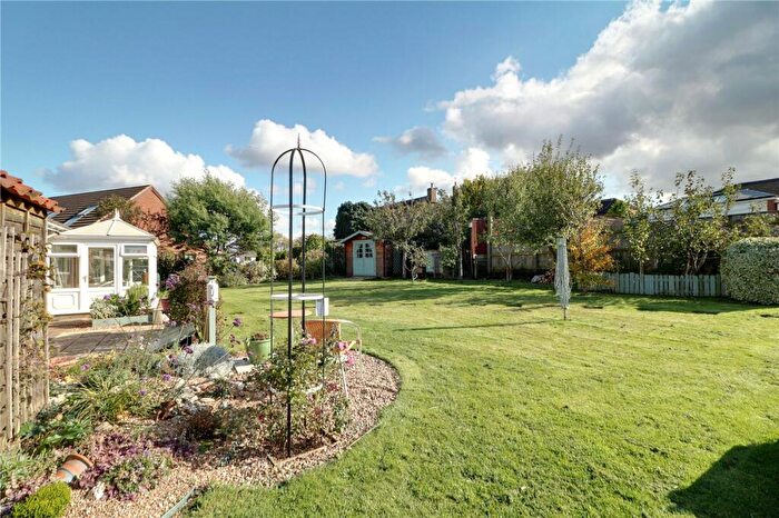 3 Bedroom Bungalow For Sale In Highfield Crescent, Barton-Upon-Humber, DN18