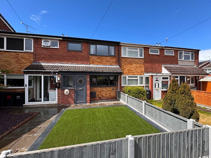 3 Bedroom Terraced House For Sale In John Knight Road, Bedworth, CV12