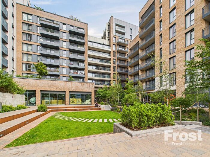 2 Bedroom Flat To Rent In Epsom House, Fairfield Avenue, Staines-Upon-Thames, Surrey, TW18