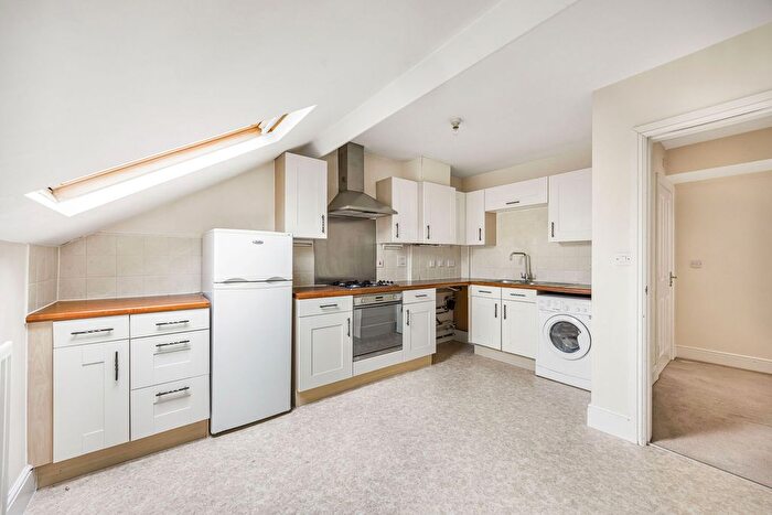 2 Bedroom Flat For Sale In Hazelhurst, , Eldorado Road, Cheltenham, GL50