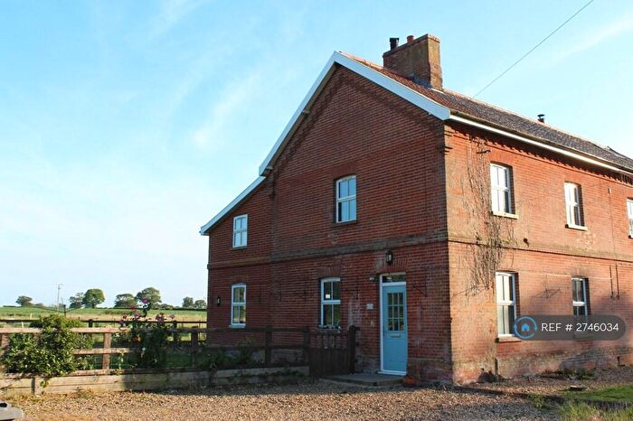 4 Bedroom Semi-Detached House To Rent In Watton Road, Attleborough, NR17