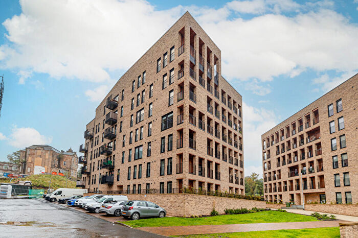 2 Bedroom Apartment To Rent In The Grange, Glasgow, Battlefield, G42