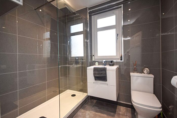 2 Bedroom Semi-Detached House For Sale In Comrie Street, Glasgow, G32