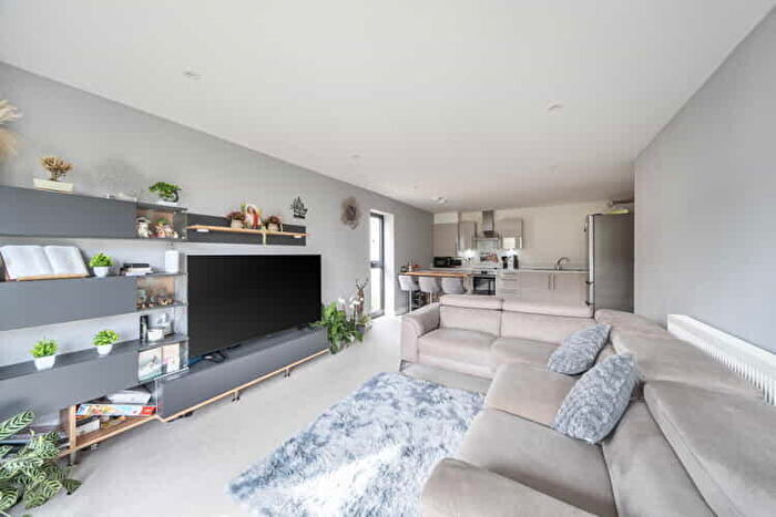 2 Bedroom Flat For Sale In Woolworth House, Welwyn Garden City, Hertfordshire, AL7