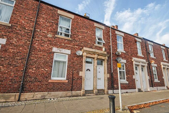 2 Bedroom Flat For Sale In Howdon Road, North Shields, NE29