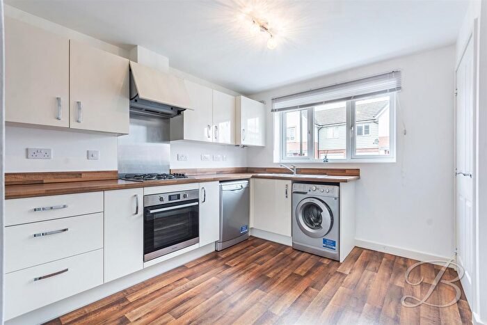 3 Bedroom Terraced House For Sale In Shetland Close, Shirebrook, Mansfield, NG20