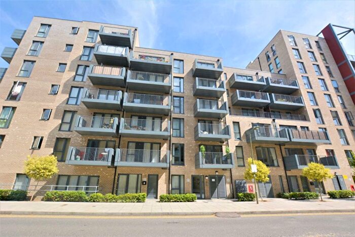 1 Bedroom Flat To Rent In Charcot Road, London, NW9