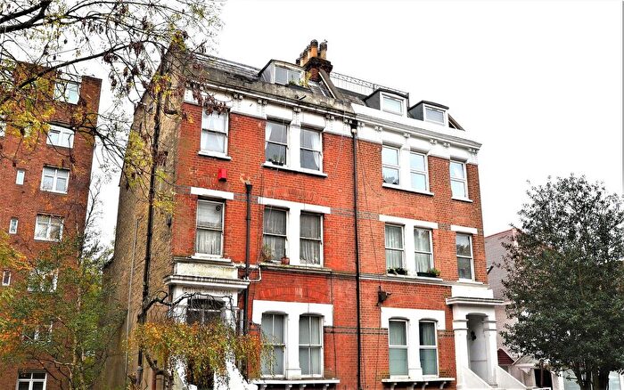 Studio To Rent In Central Hill, Crystal Palace, SE19