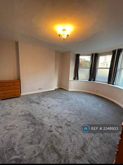 1 Bedroom Flat To Rent In Cotham Grove, Bristol, BS6