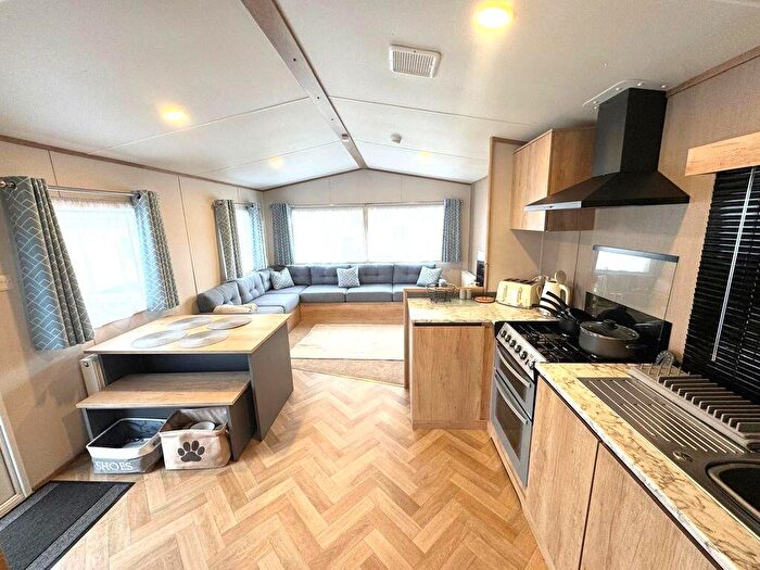 3 Bedroom Property For Sale In Dale View, Creswell Towers, NE61