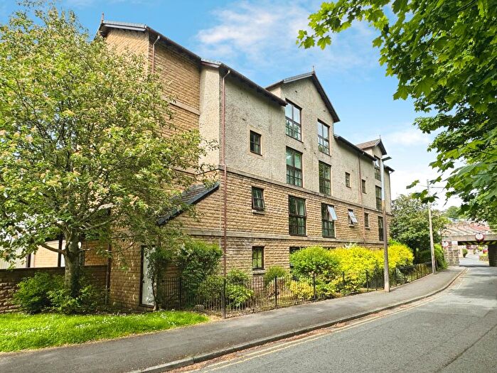 1 Bedroom Flat For Sale In Bridge Road, Lancaster, LA1